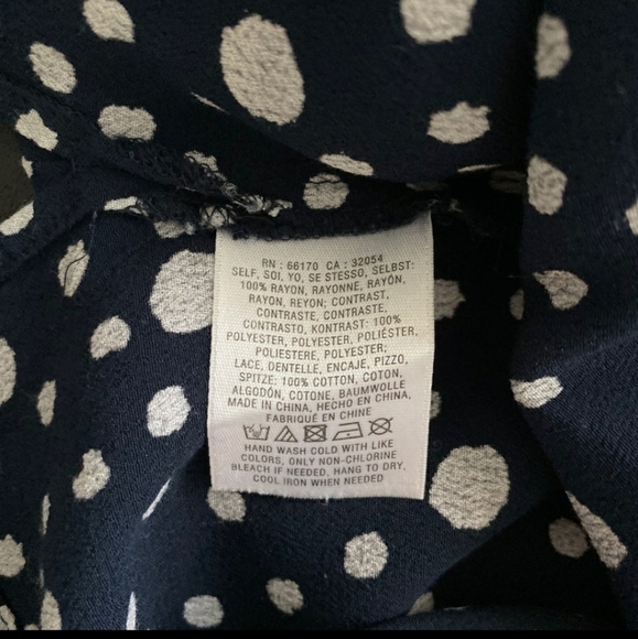 Anthropologie polka dot exposed buttons blouse - Picture 11 of 13